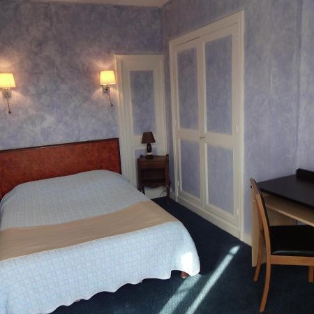 Hotel La Champagne Ardenne Cabourg Exteriör bild