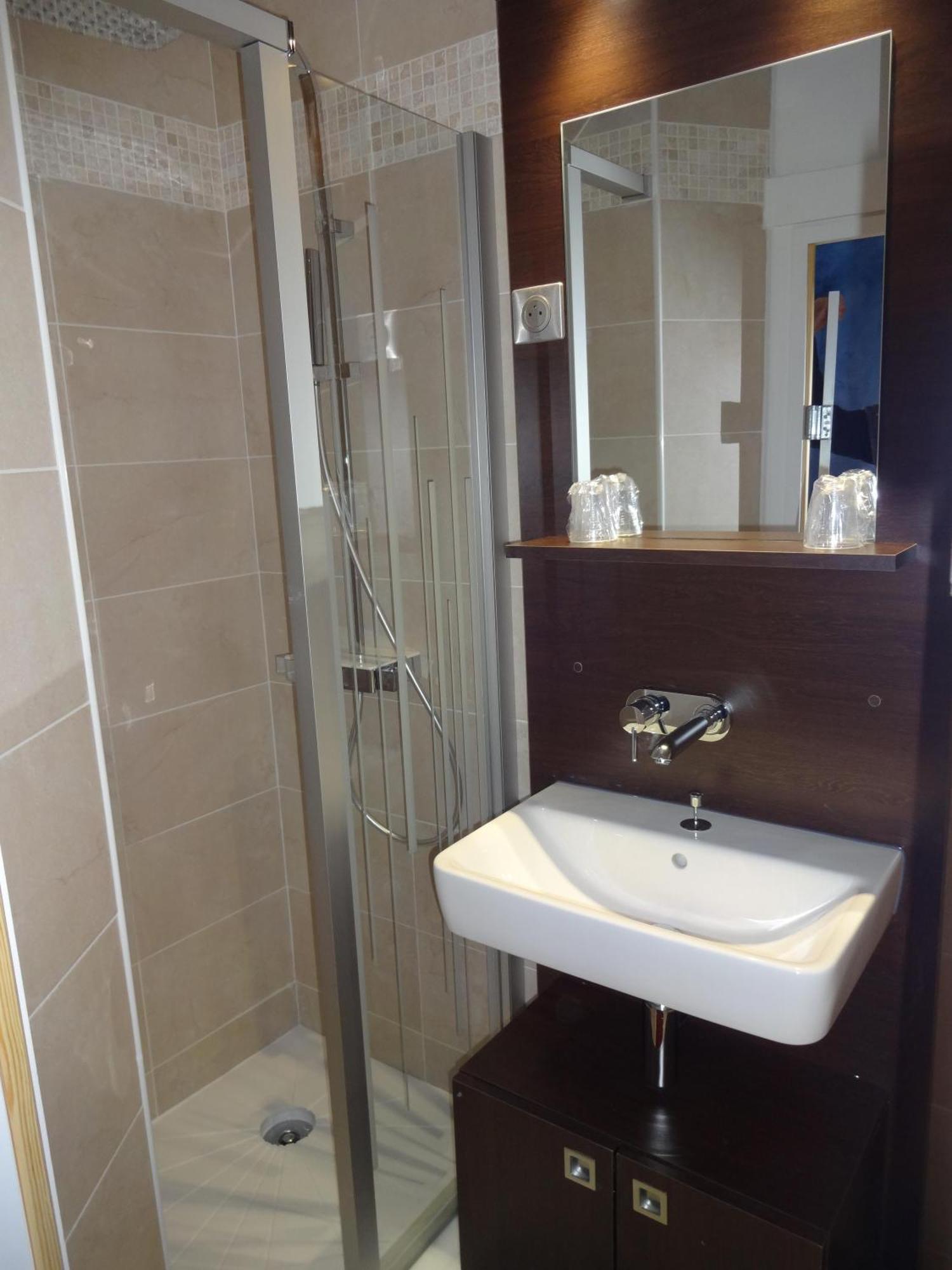 Hotel La Champagne Ardenne Cabourg Rum bild