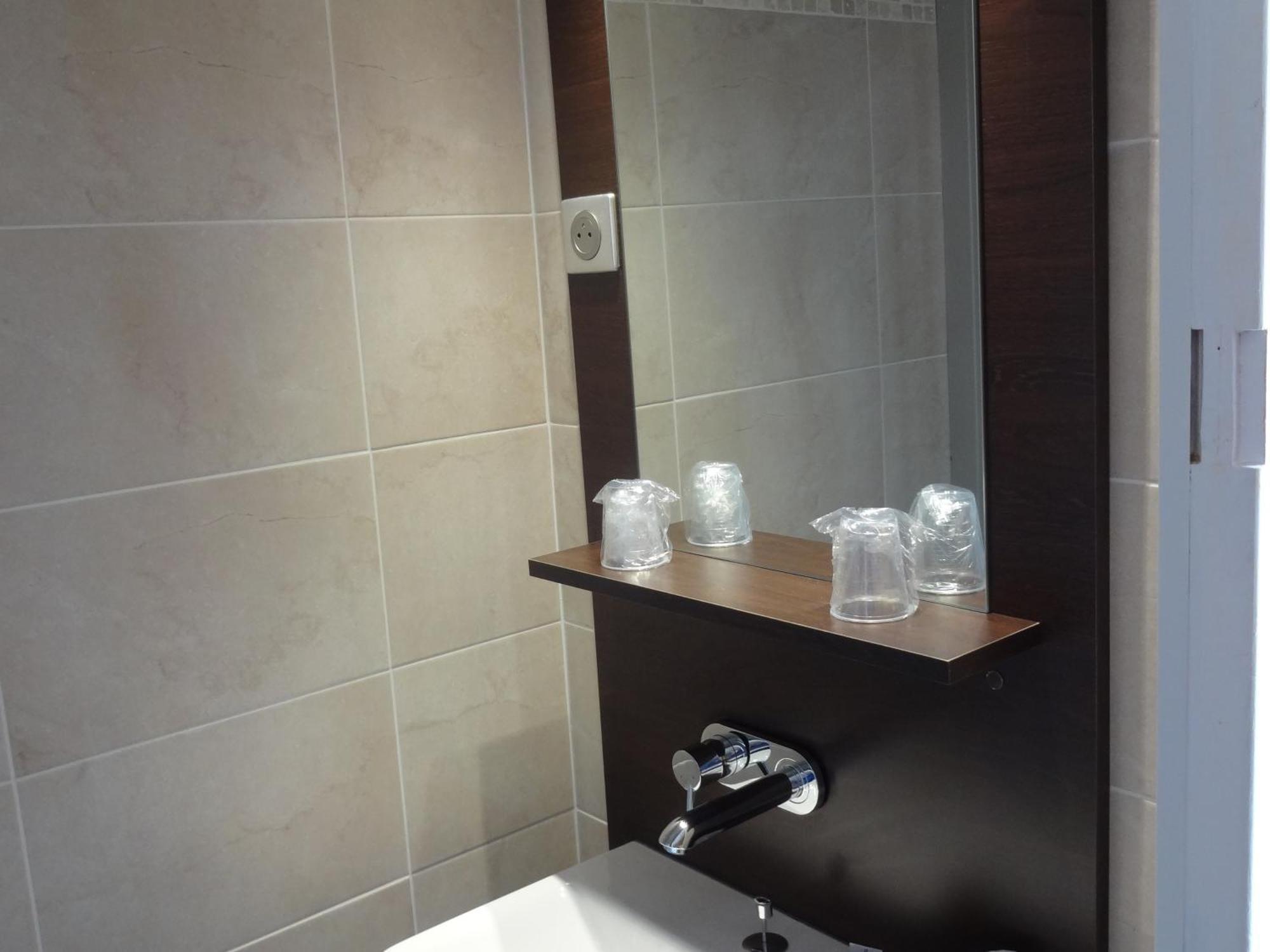 Hotel La Champagne Ardenne Cabourg Rum bild
